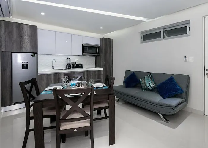 Chhavi Luxury 1 Bdrm Great Ocean View From Roof *