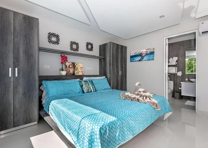 Chhavi Luxury 1 Bdrm Great Ocean View From Roof *