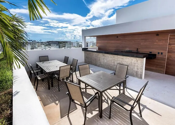 Apartment Chhavi Luxury 1 Bdrm Great Ocean View From Roof